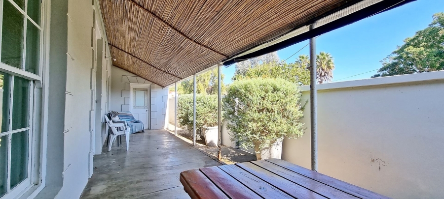 5 Bedroom Property for Sale in Bredasdorp Western Cape